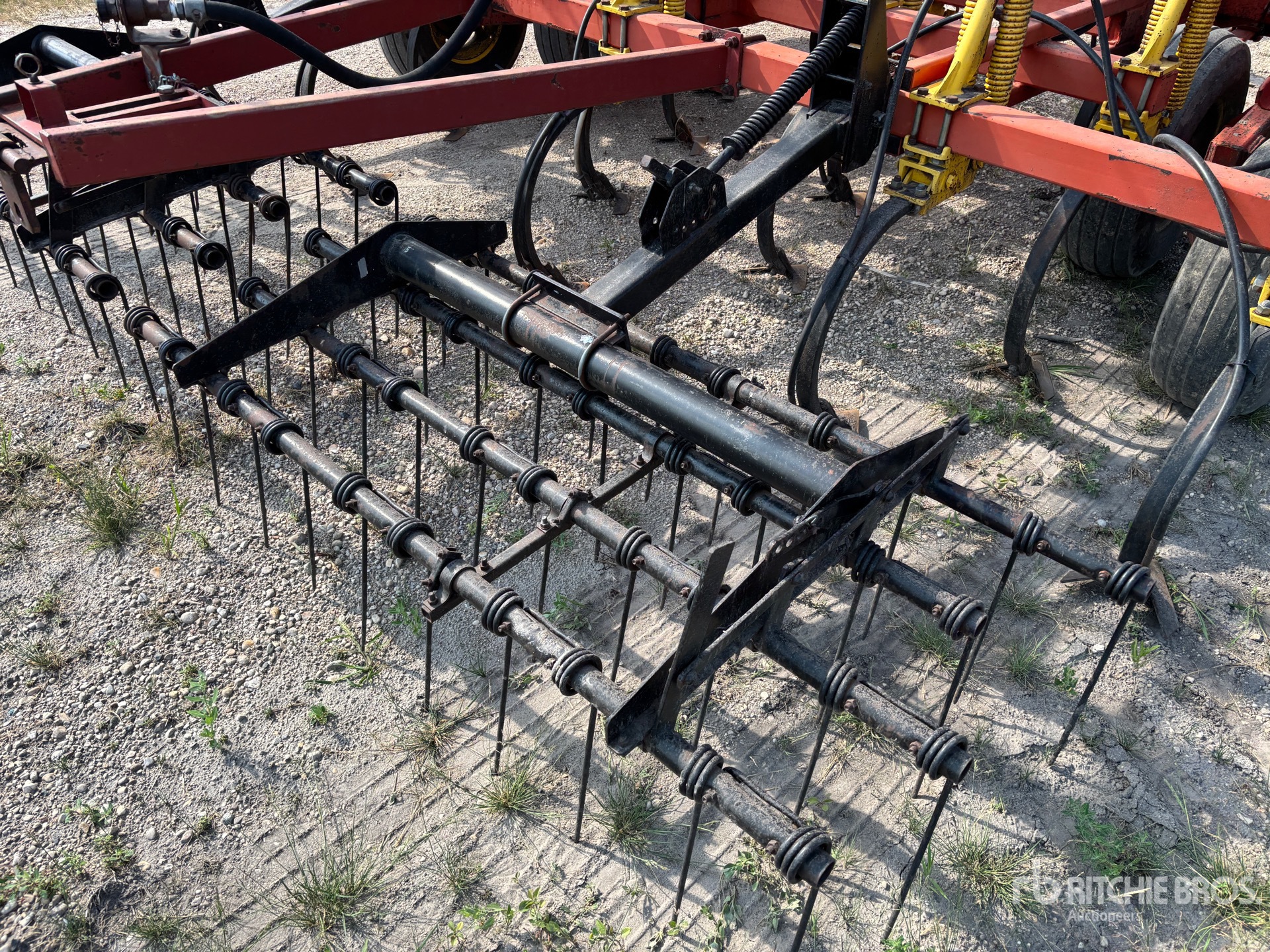 2010 Bourgault 8810