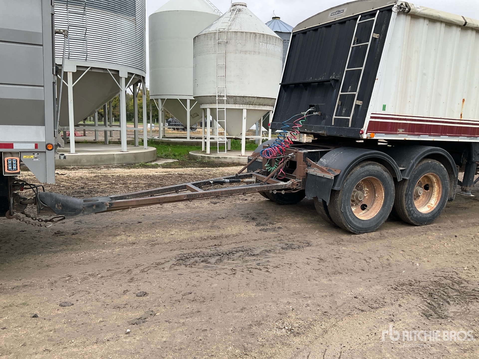 1993 Load King 30 ft T/A