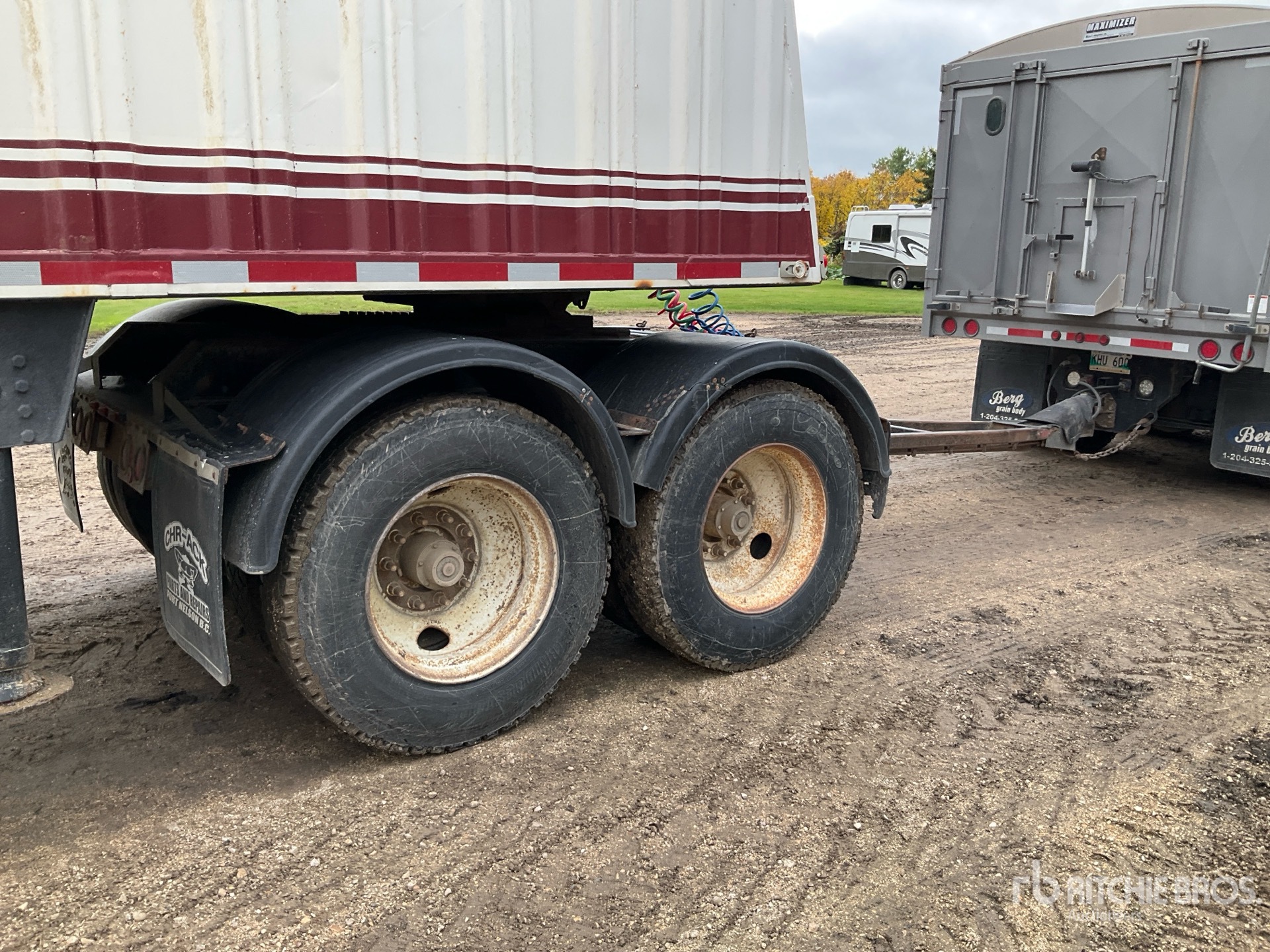 1993 Load King 30 ft T/A