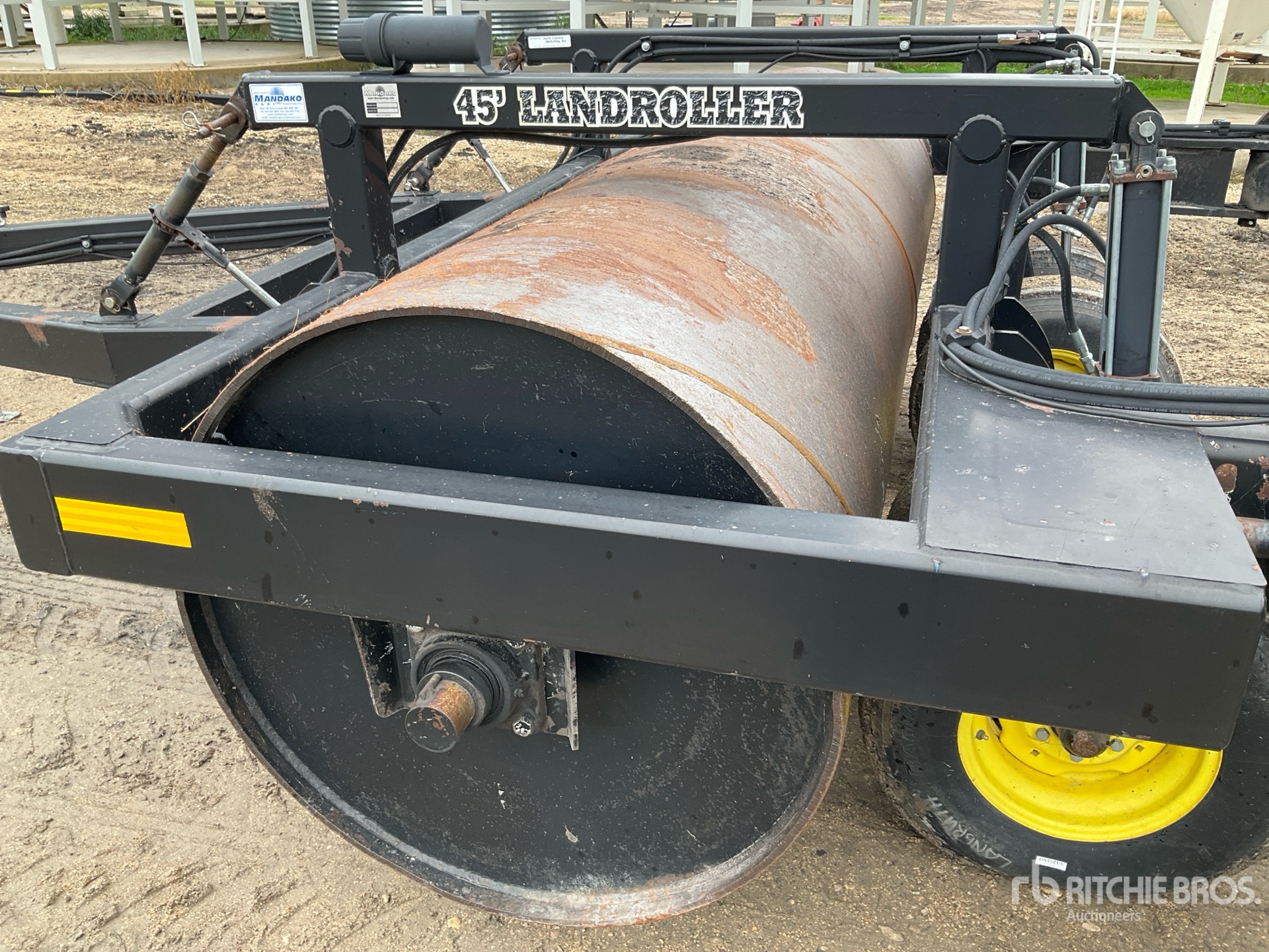 2010 Mandako LR4258