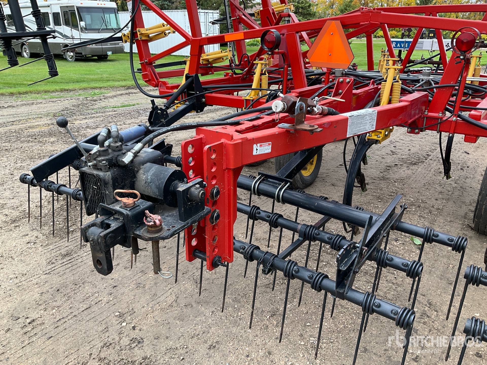 2011 Bourgault 9400