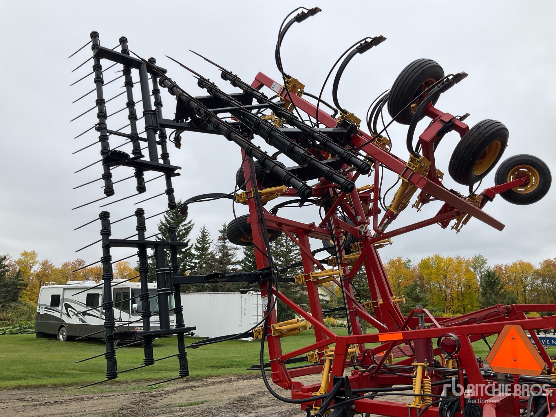 2011 Bourgault 9400