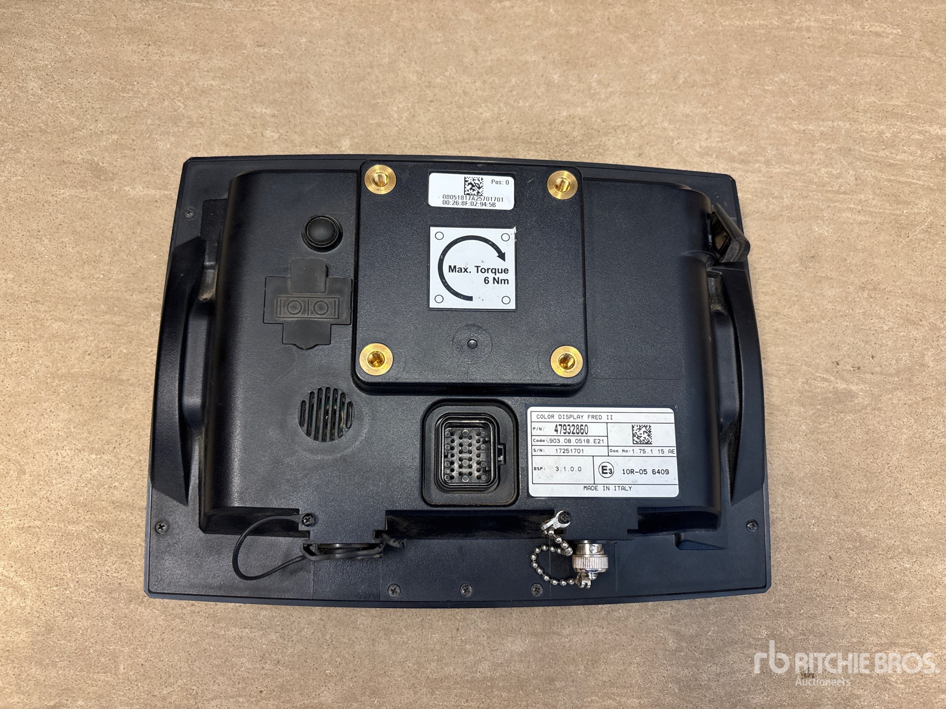 General Appearance with Picture, Right Rear Corner