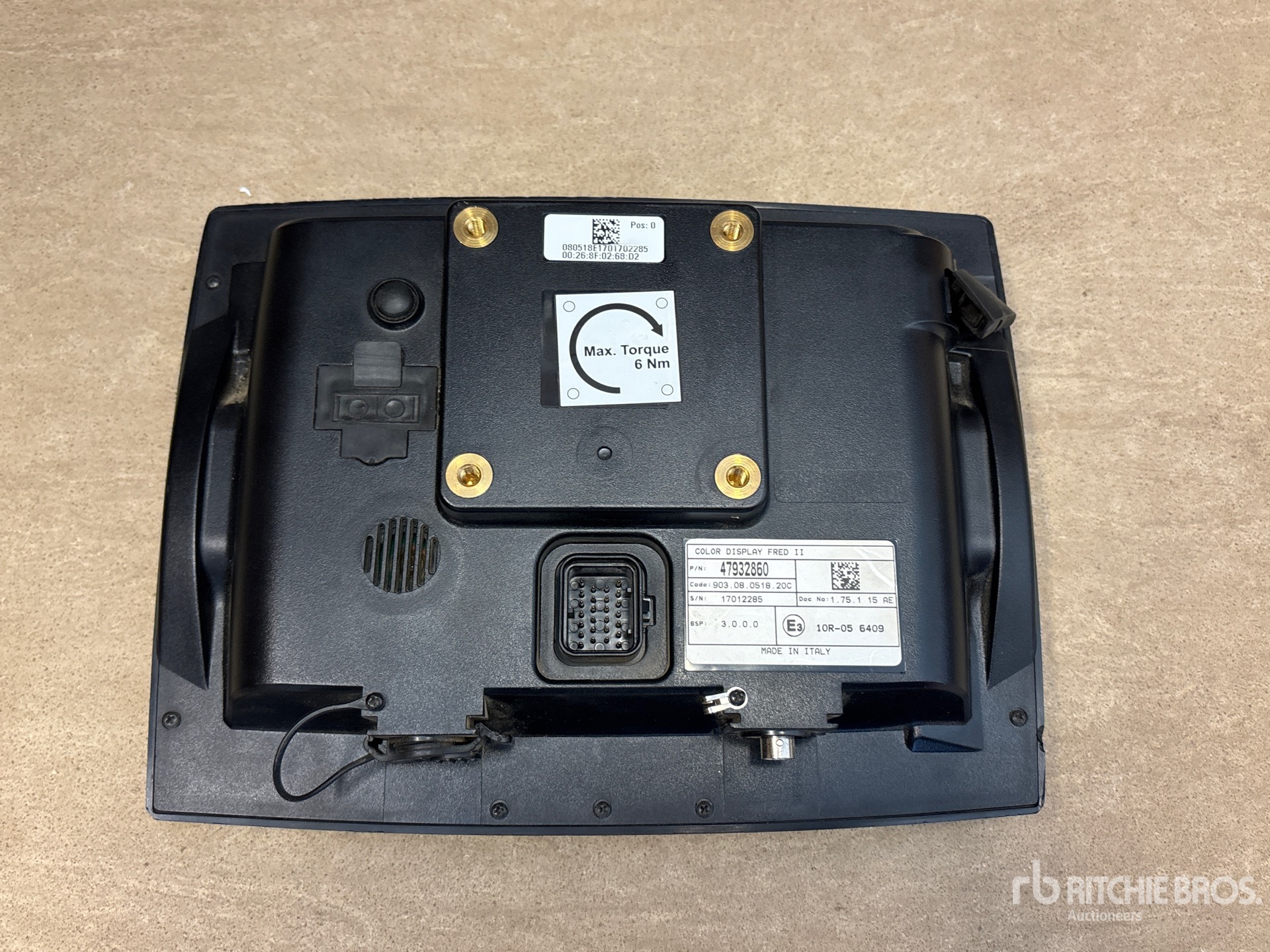 General Appearance with Picture, Right Rear Corner