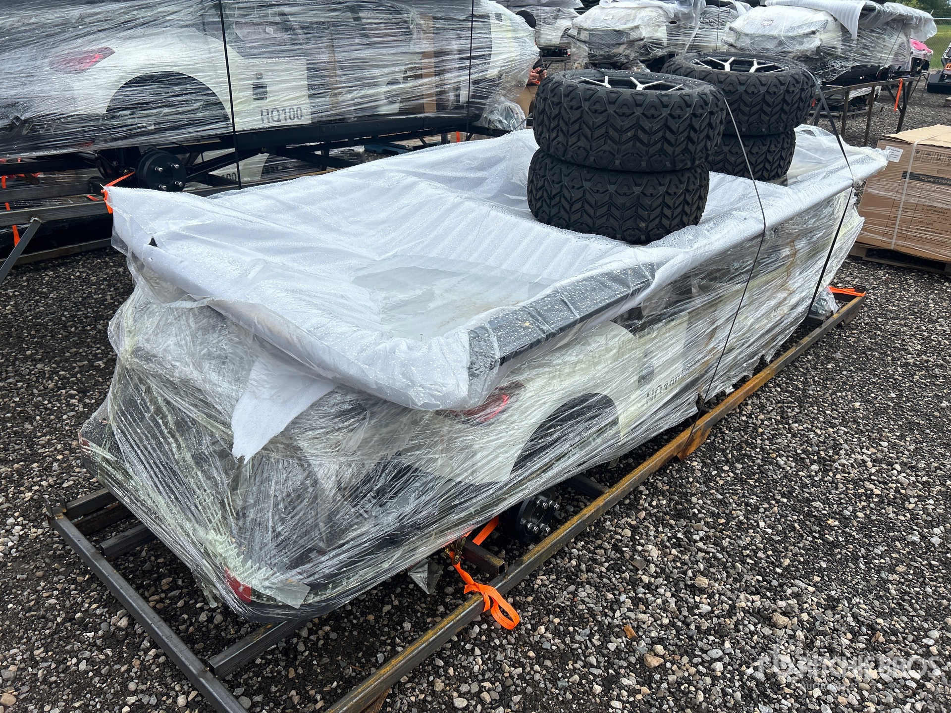 General Appearance with Picture, Right Rear Corner