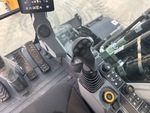 Control Station with Controles hidráulicos