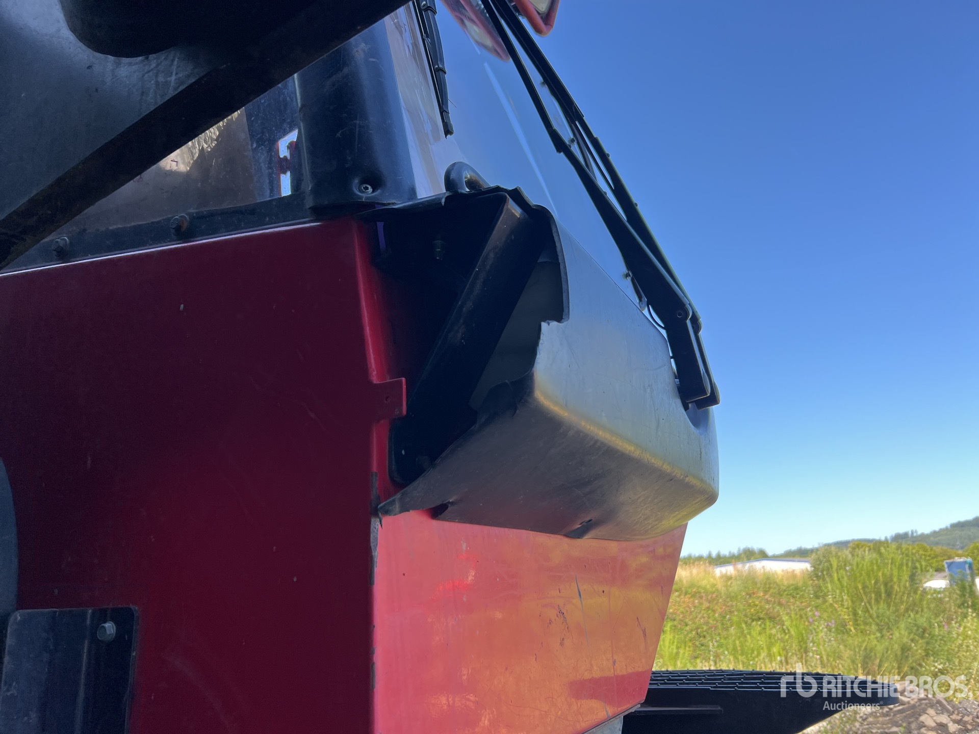 2014 Komatsu 931.1
