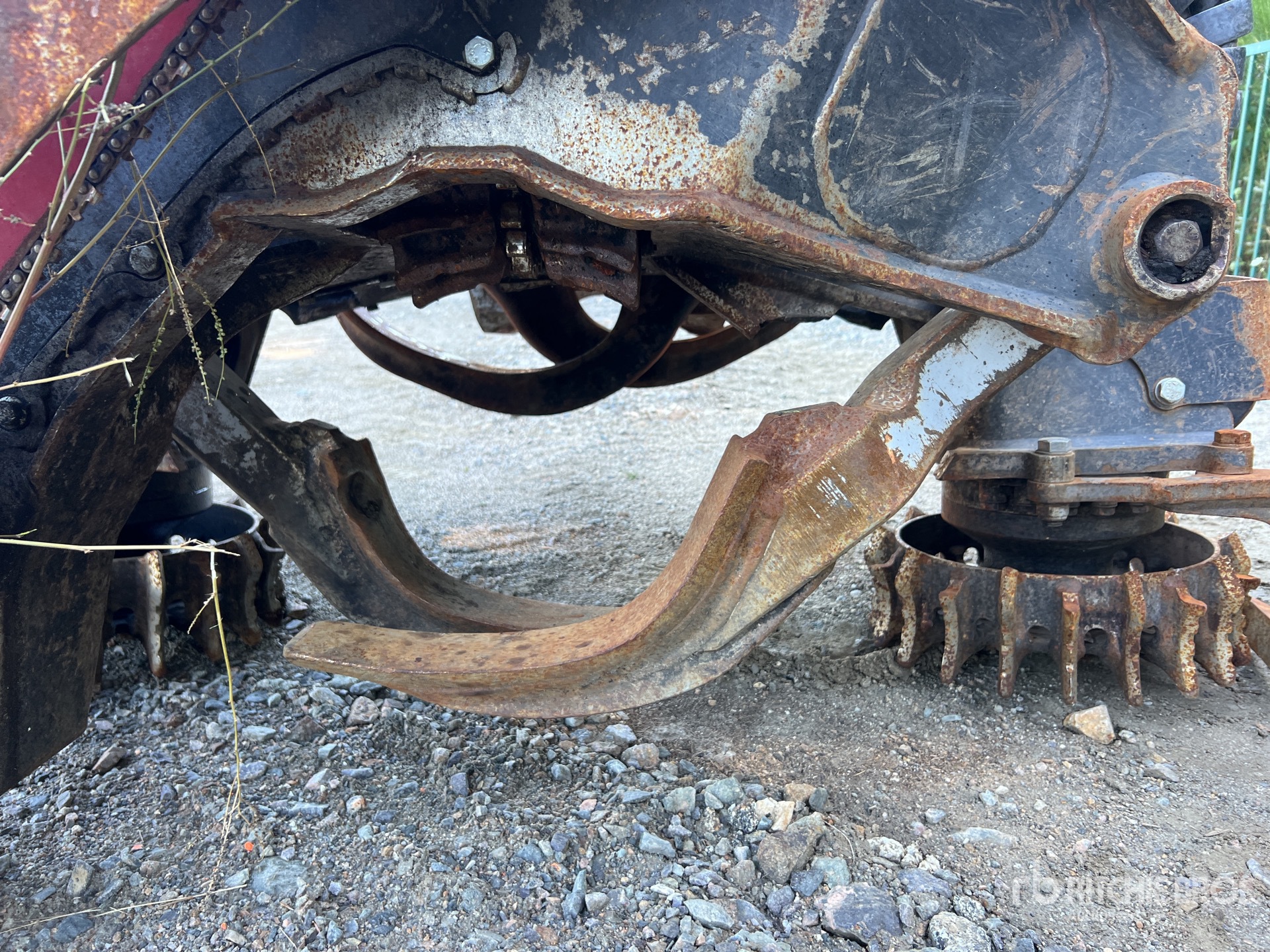 2014 Komatsu 931.1