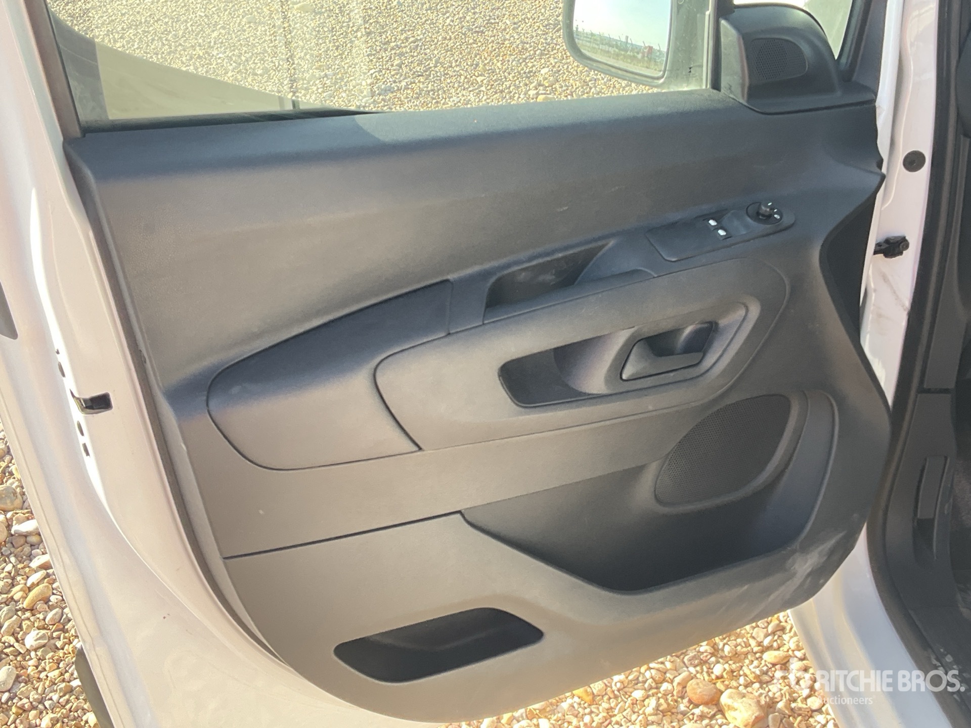 2022 Toyota PROACE CITY VER