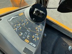 Control Station with Configurazione del comando dell’escavatore a cucchiaia rovescia