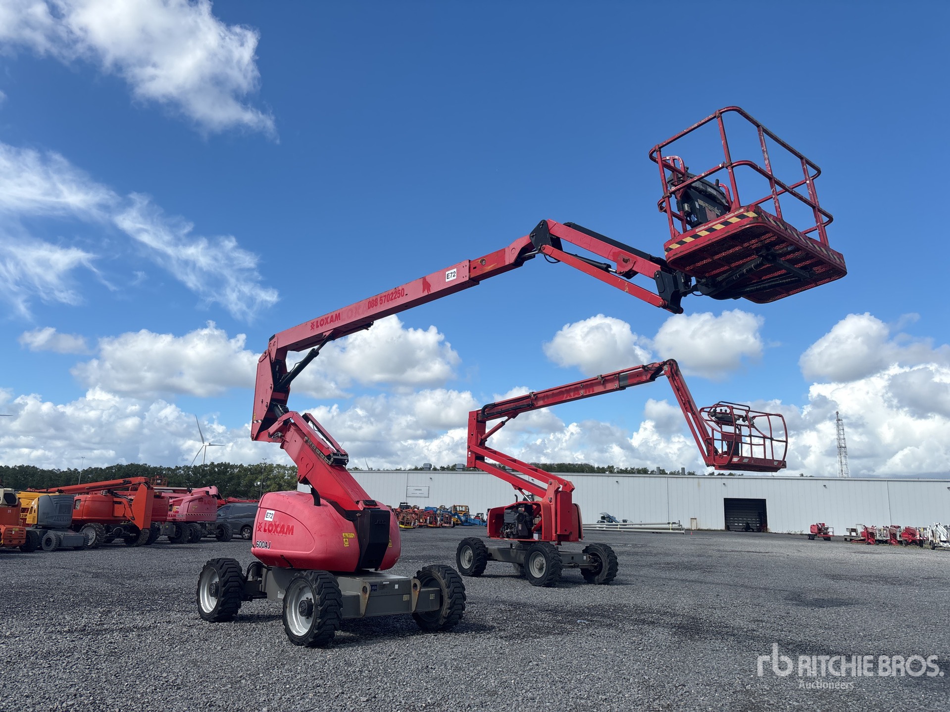 2014 JLG 600AJ