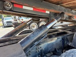 Underbody with Zylinder