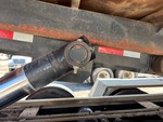 Underbody with Zylinderbolzen und -lager