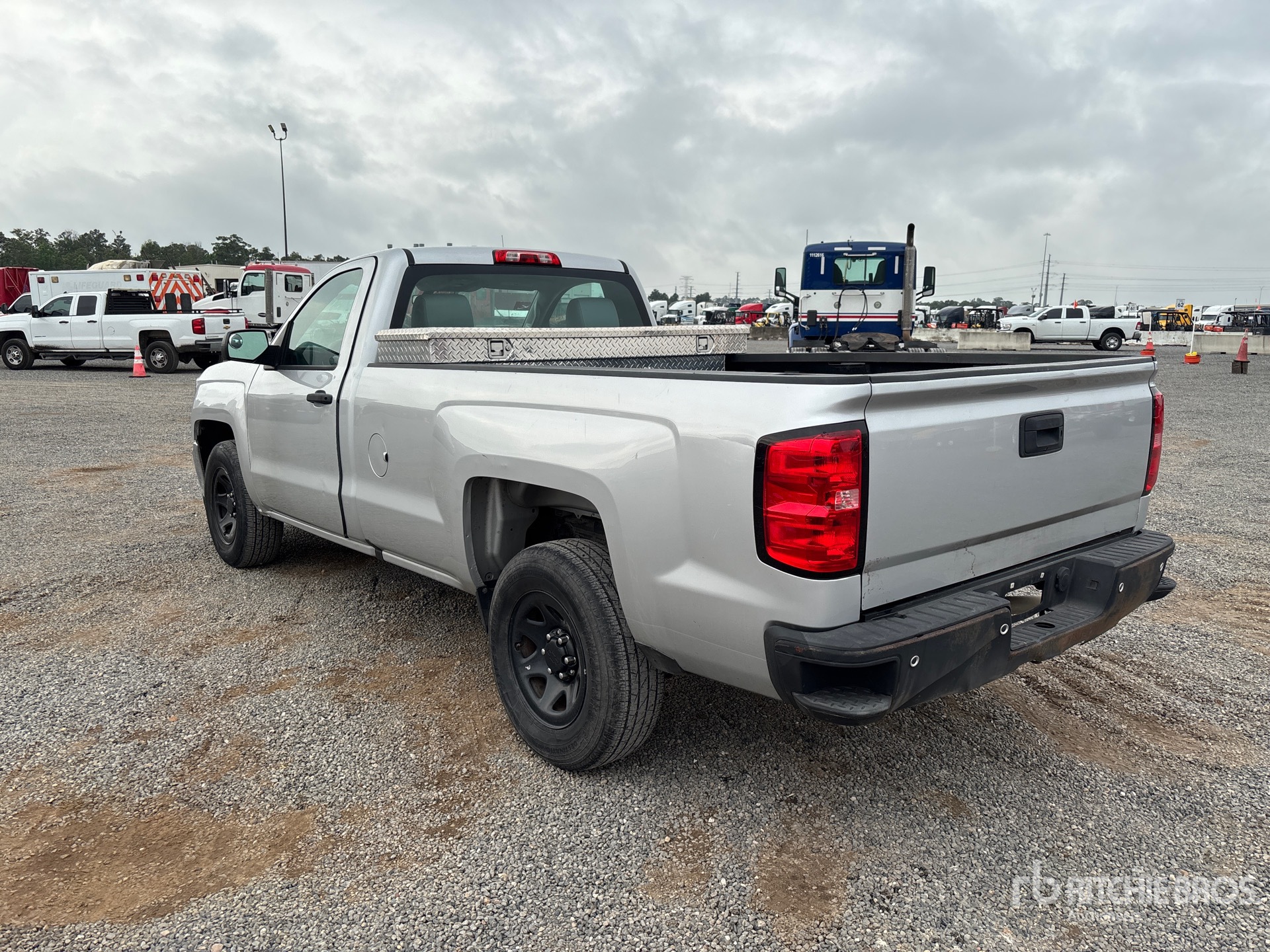 General Appearance with Picture, Left Rear Corner