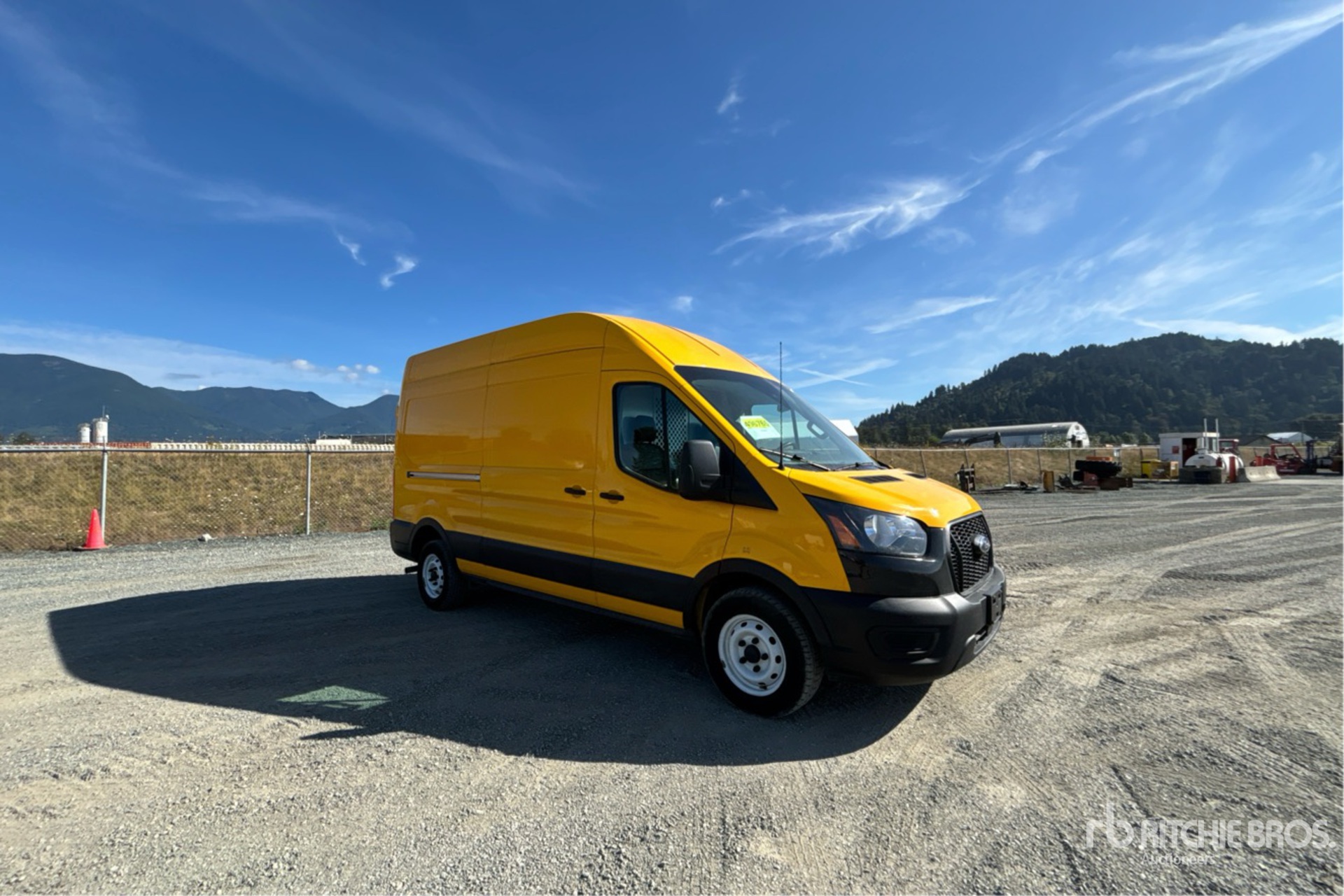 2021 Ford TRANSIT 250