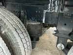 Underbody with Airbag