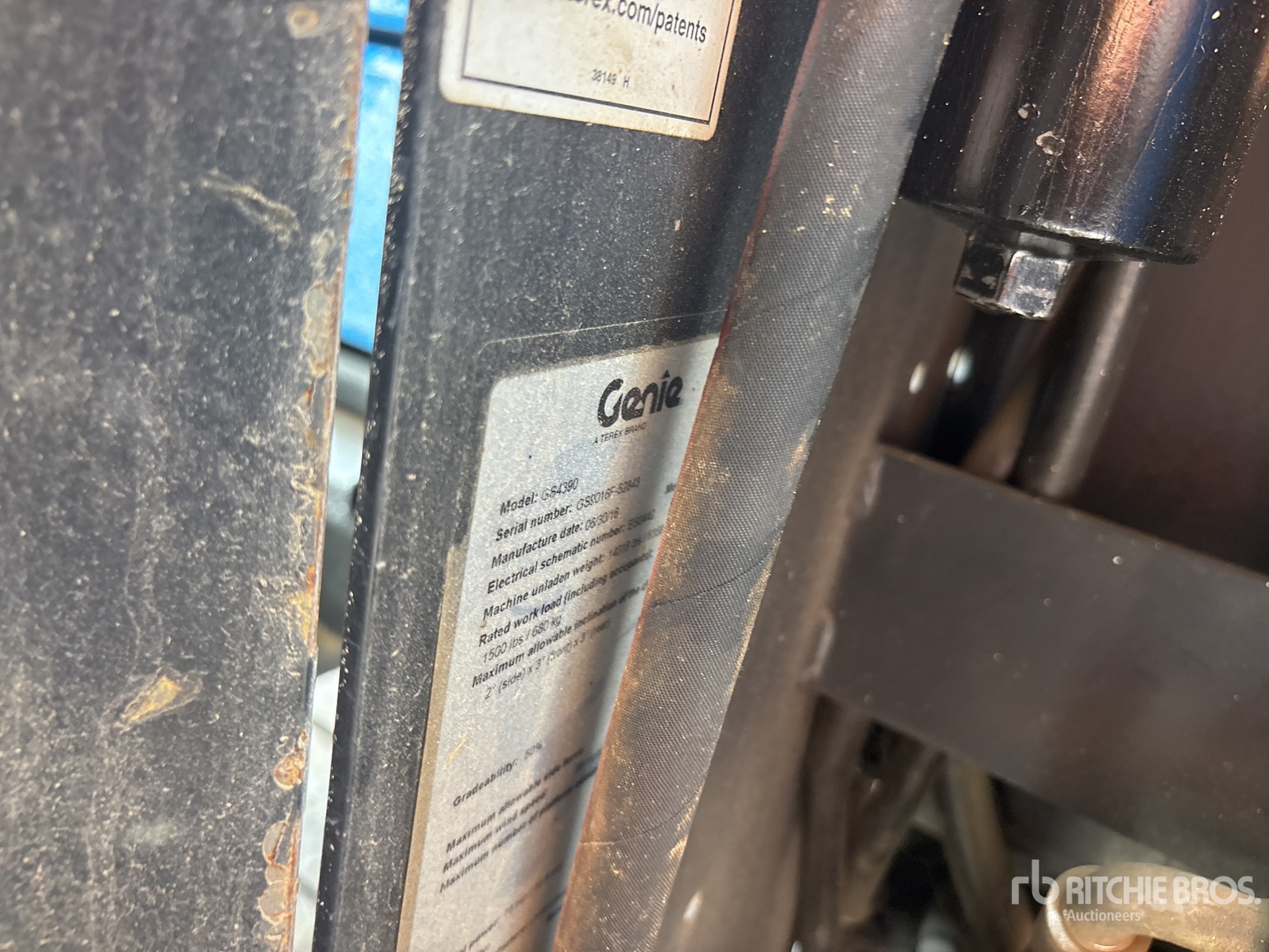 Photo of a 2016 Genie GS-4390