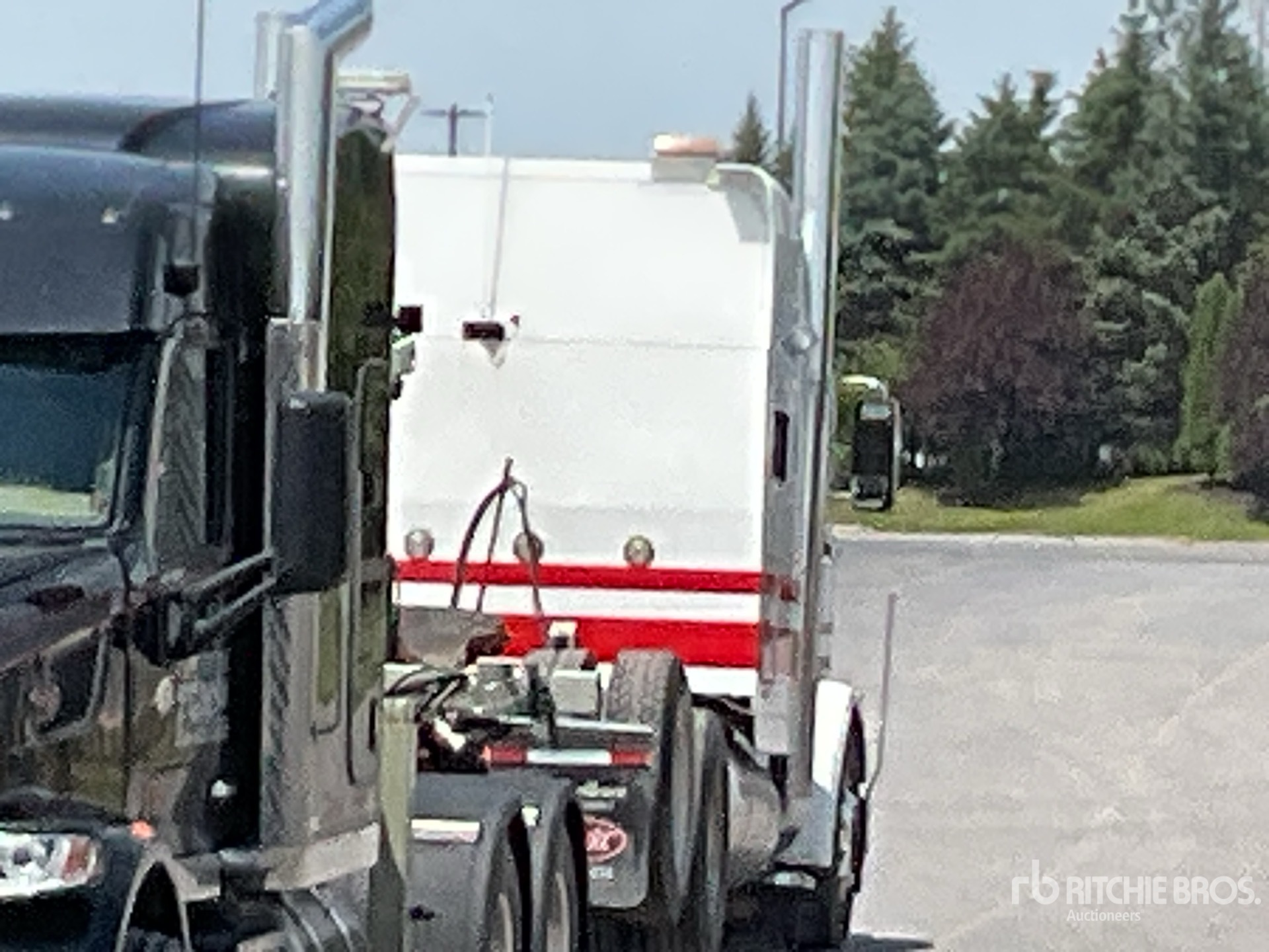 2020 Peterbilt 389