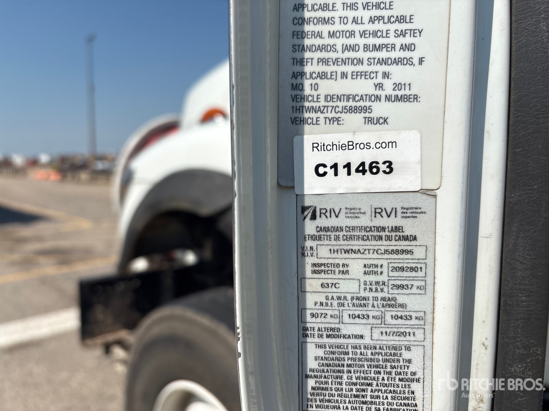 2012 International SF637