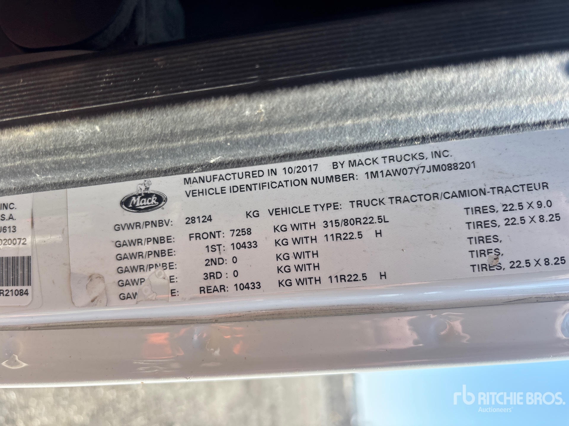 2018 Mack CXU613