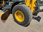 Chassis with Right Steer Tire