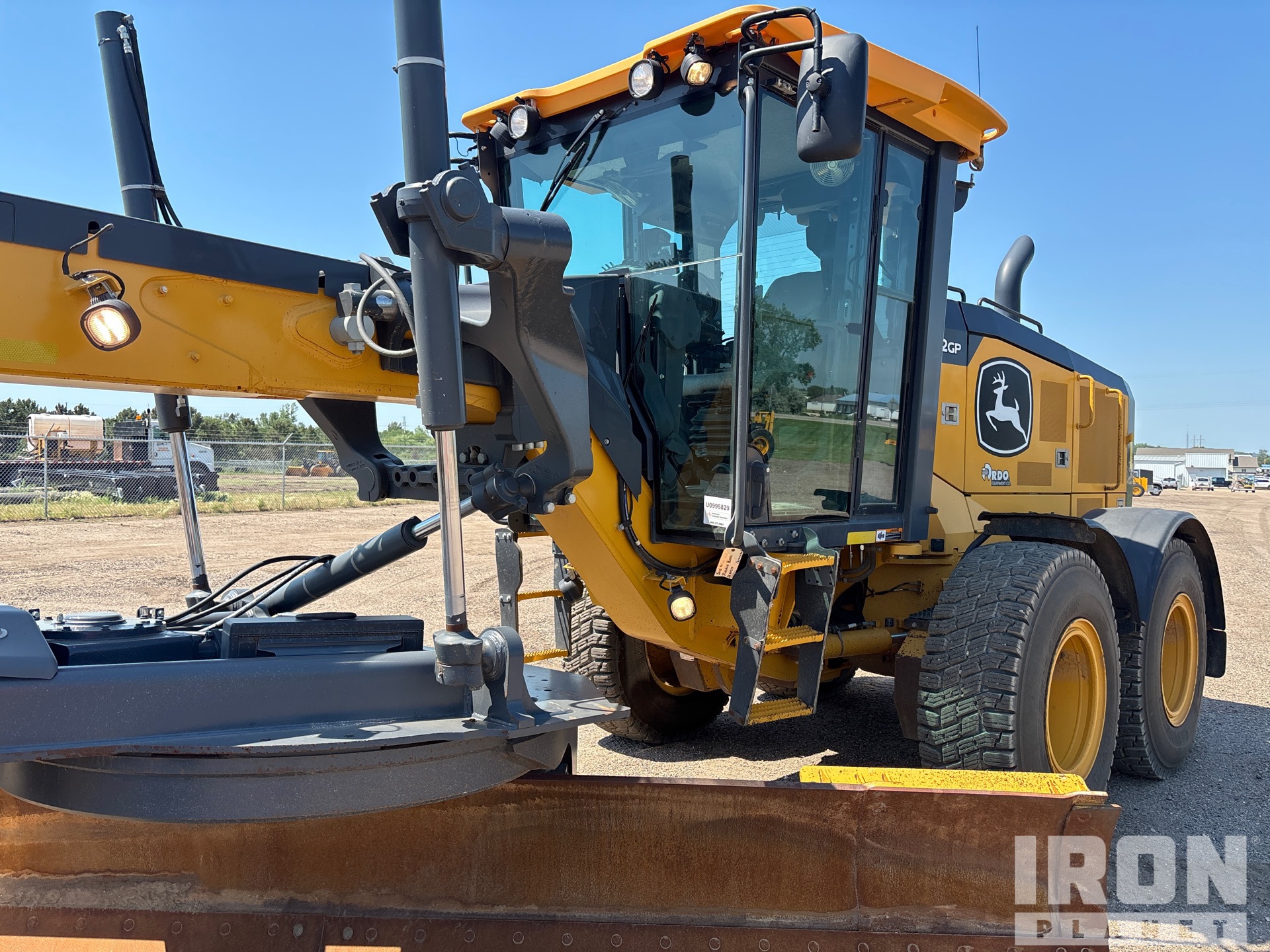 Photo of a 2020 John Deere 772GP