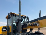 Hydraulics with Blade Lift Cylinders