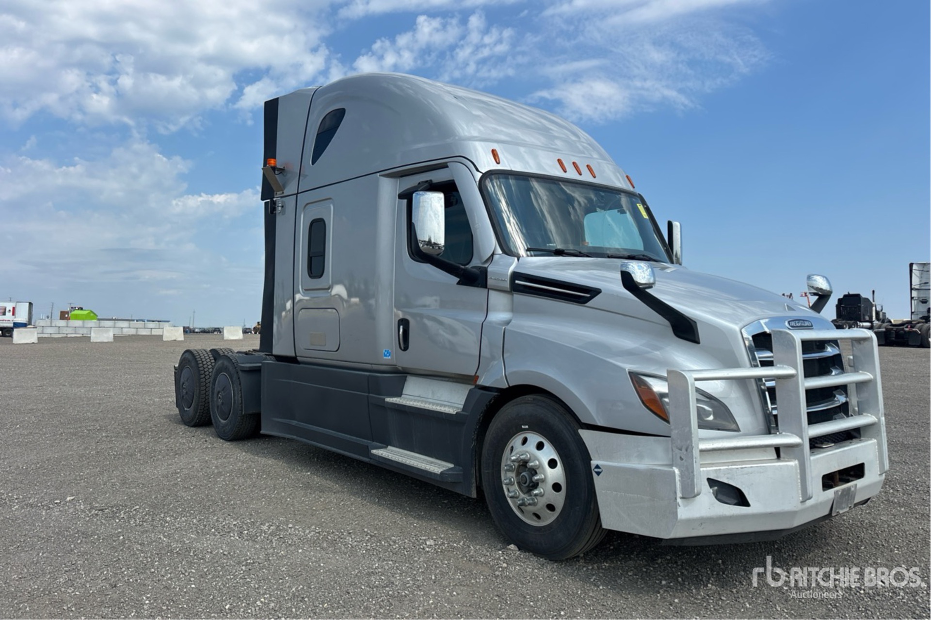 2024 Freightliner CASCADIA 126