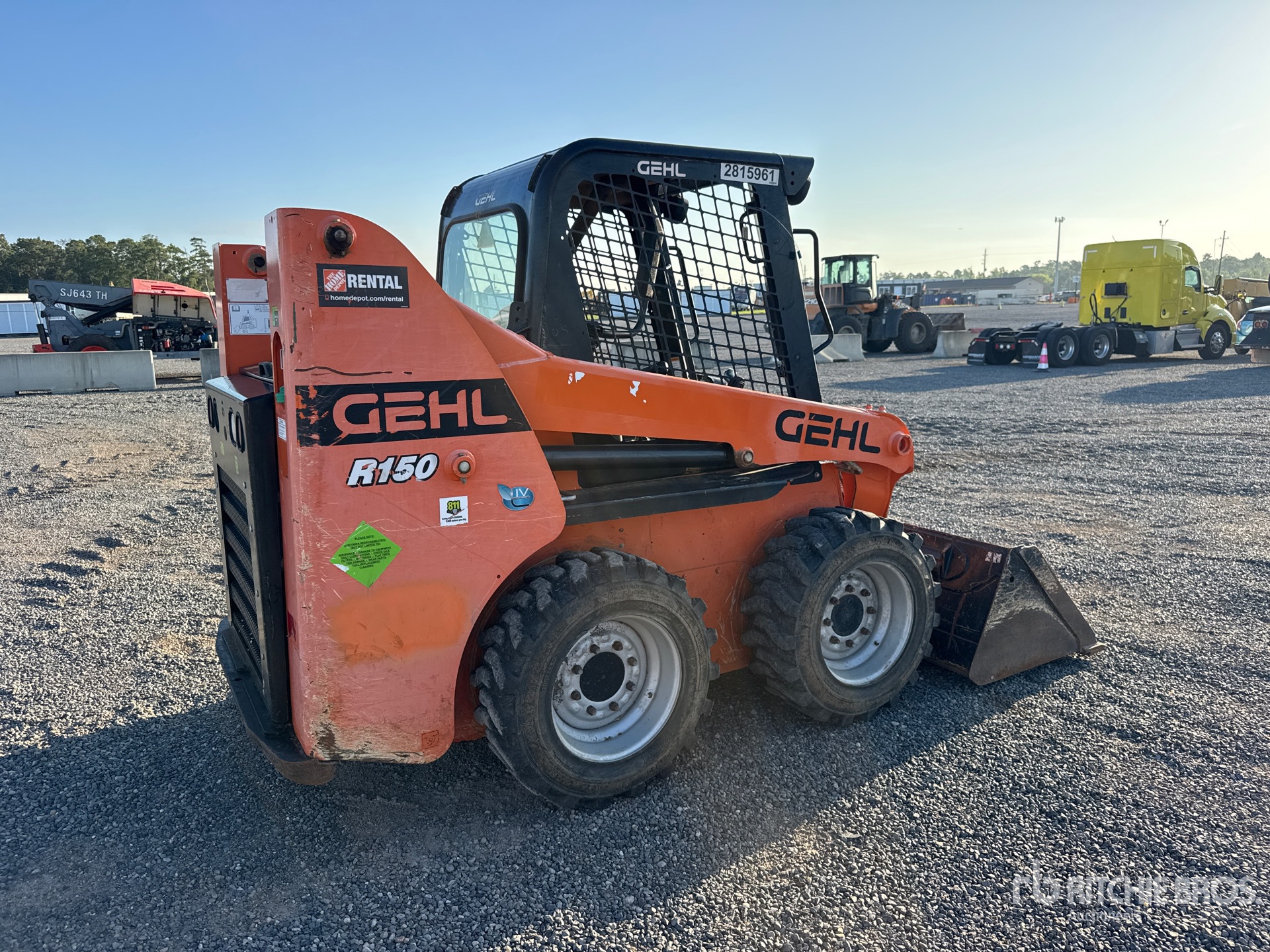 General Appearance with Picture, Right Rear Corner