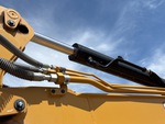 Hydraulics with Stick Cylinder