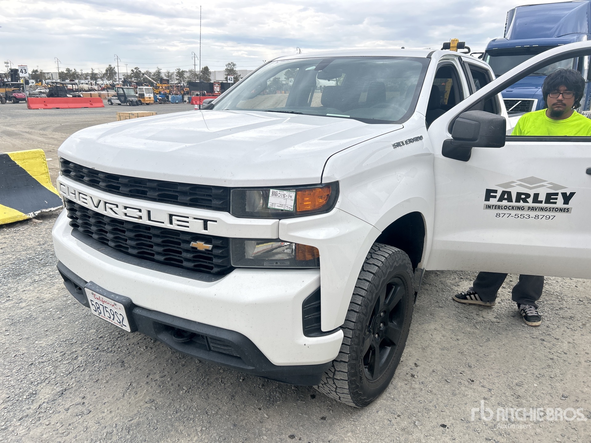 Photo of a 2019 Chevrolet SILVERADO 1500