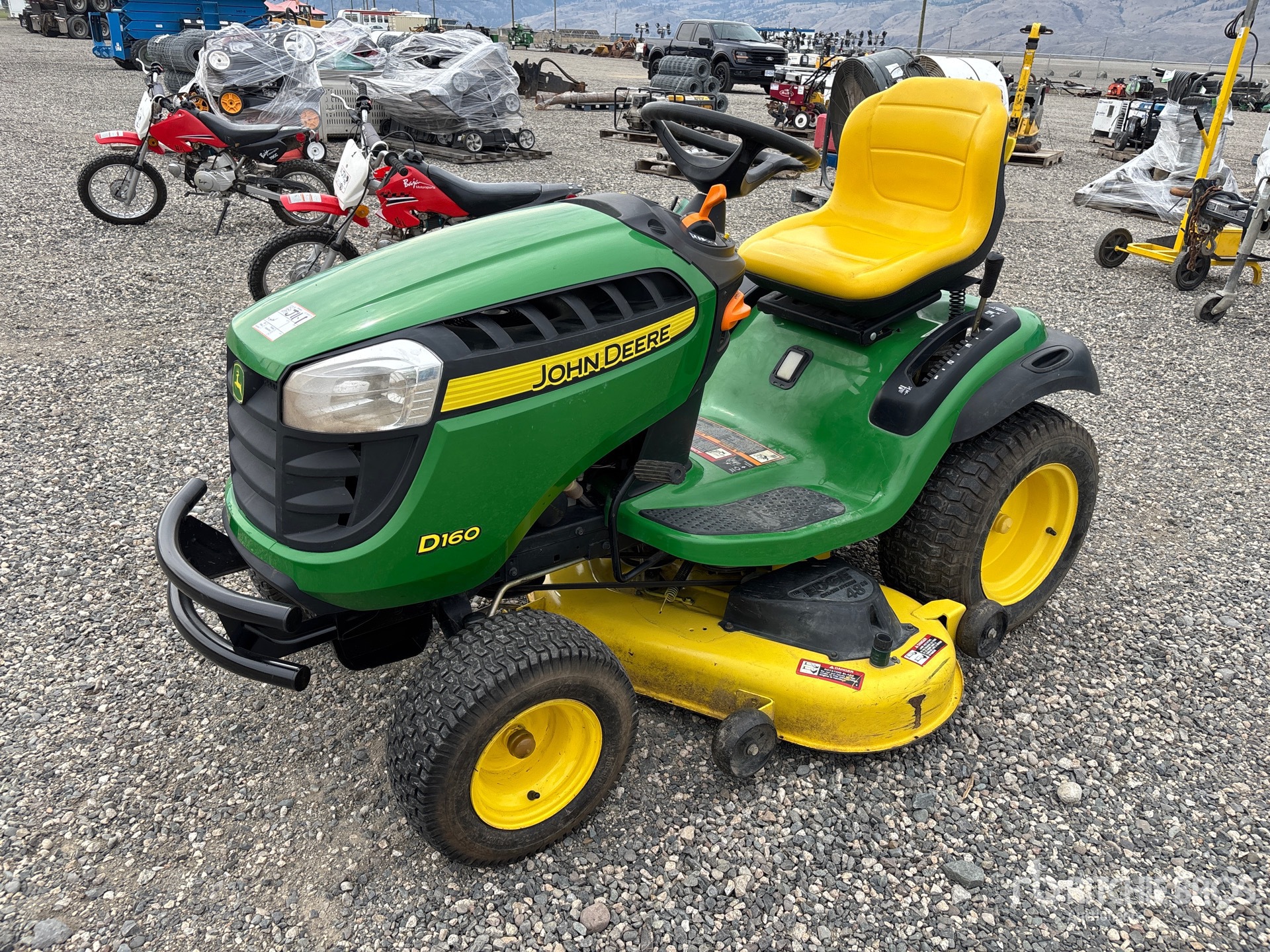 General Appearance with Picture, Left Front Corner