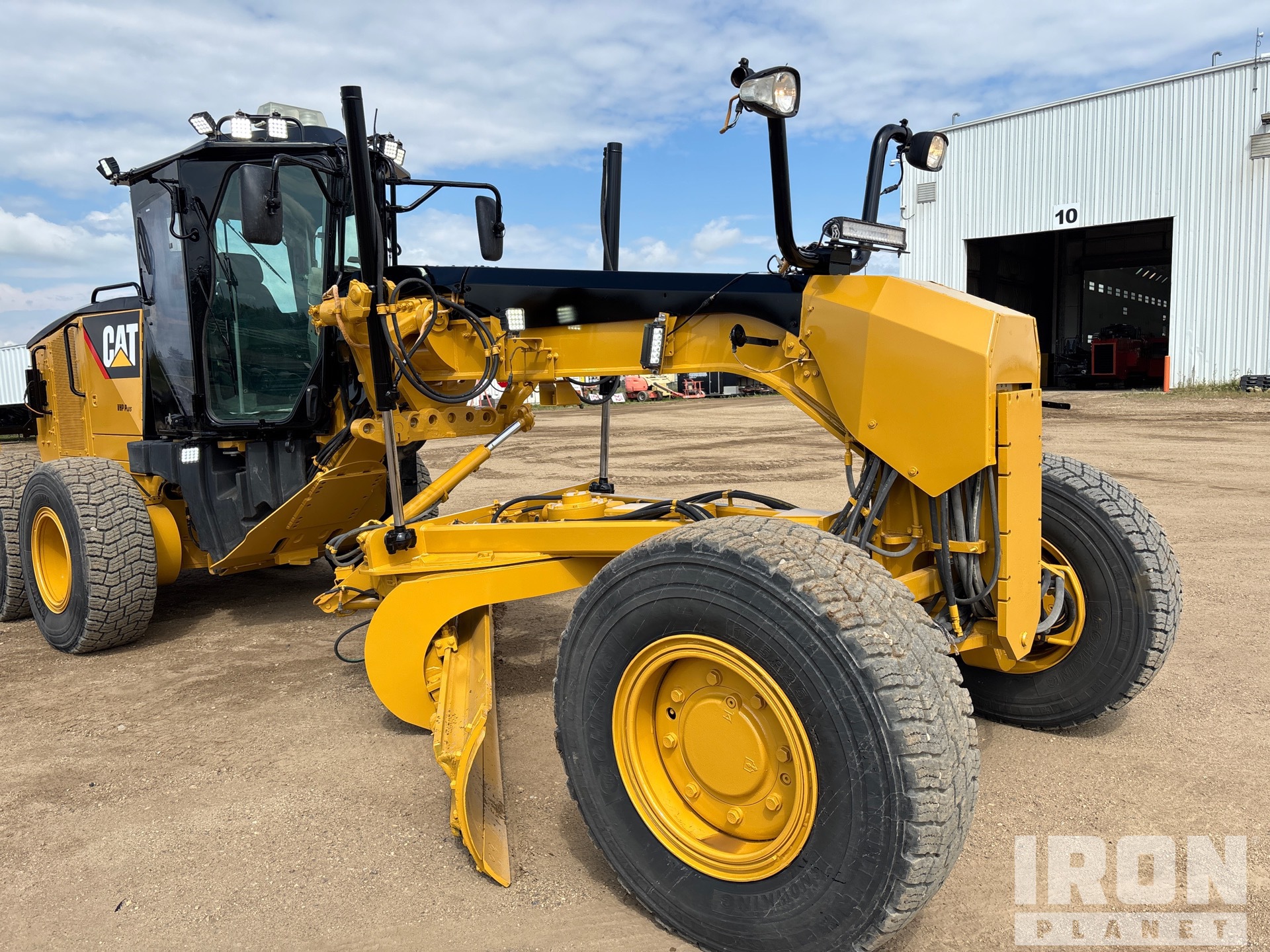2016 Caterpillar 160M