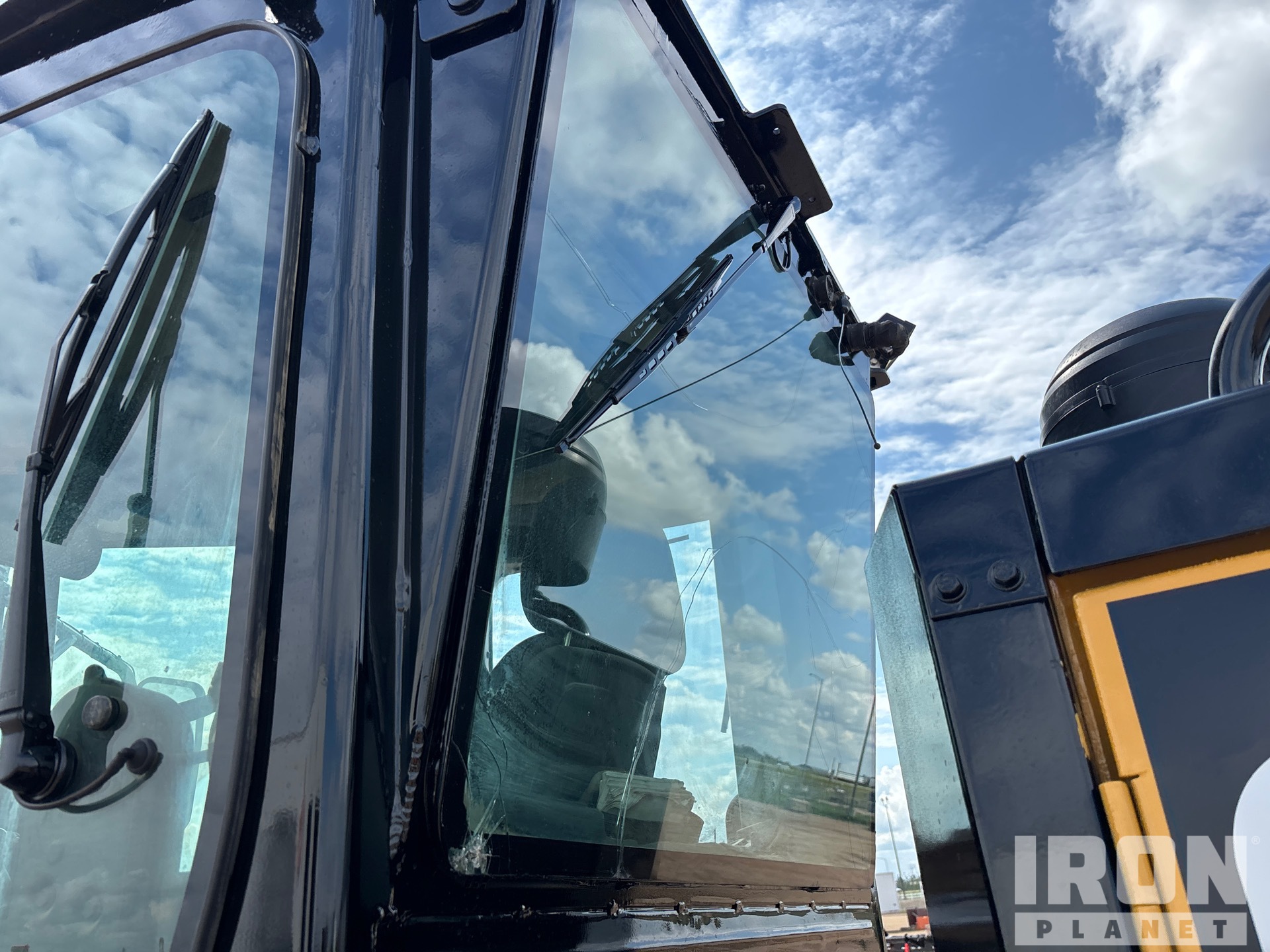 2016 Caterpillar 160M