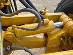 Hydraulics with Wheel Lean Cylinders