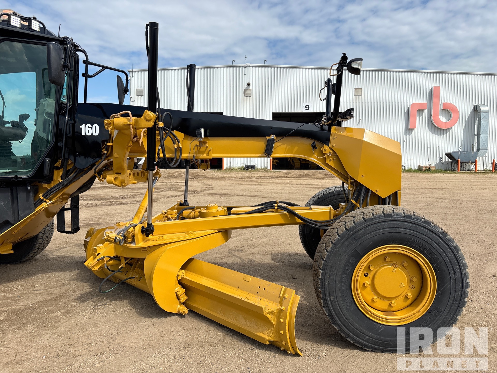 2016 Caterpillar 160M