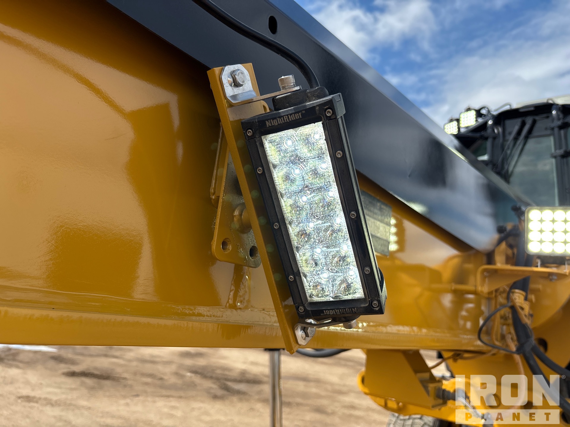2016 Caterpillar 160M