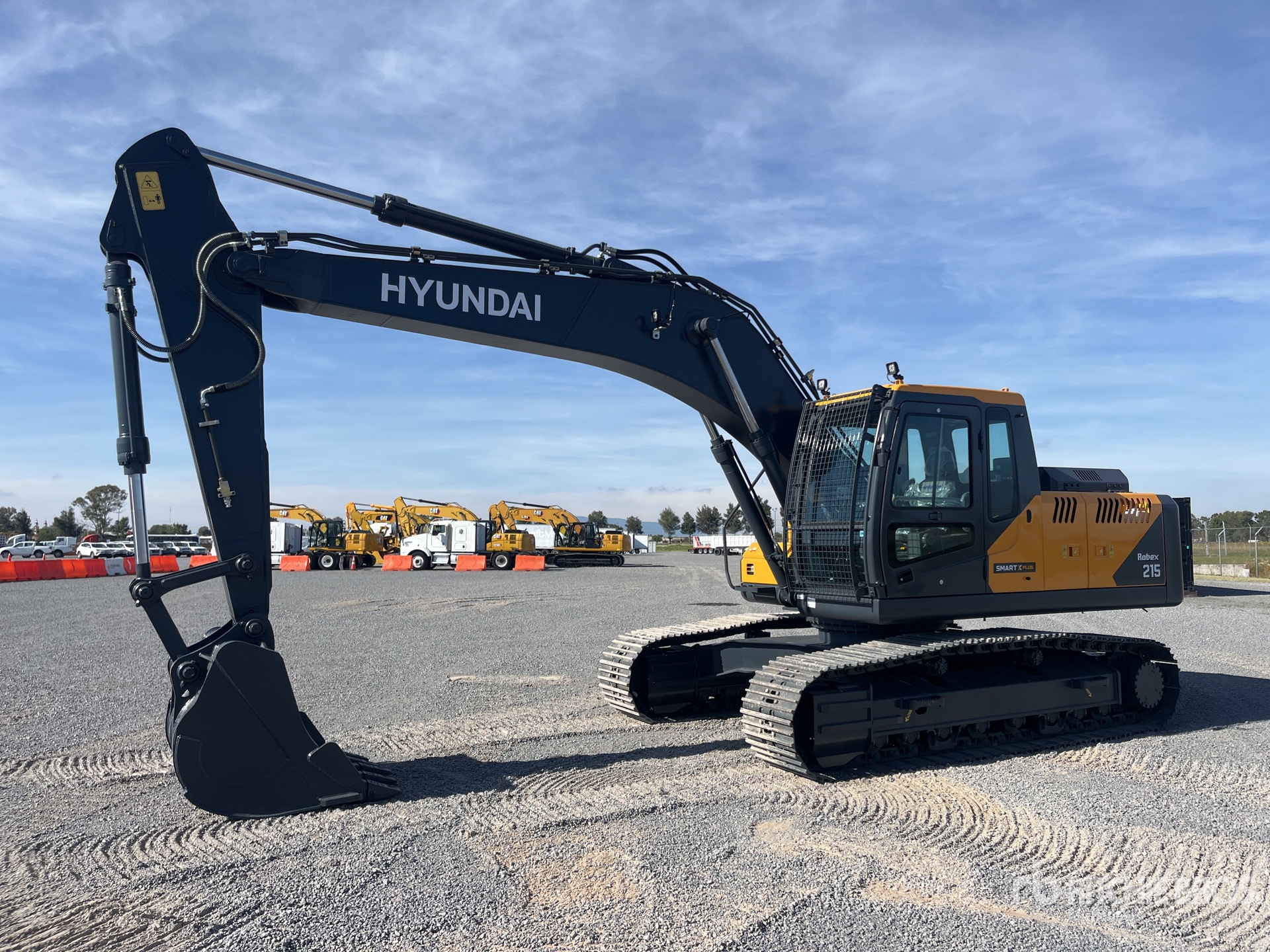 2026 Hyundai ROBEX 215