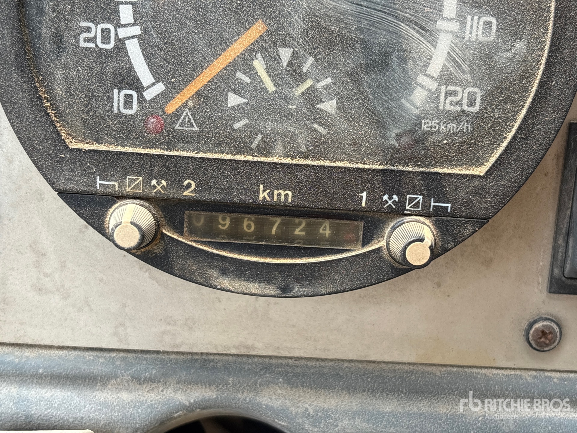 2000 Demag AC100