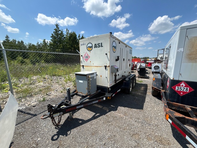 2014 Cat 100  KW 125 KVA 600V MOBILE Generator Set