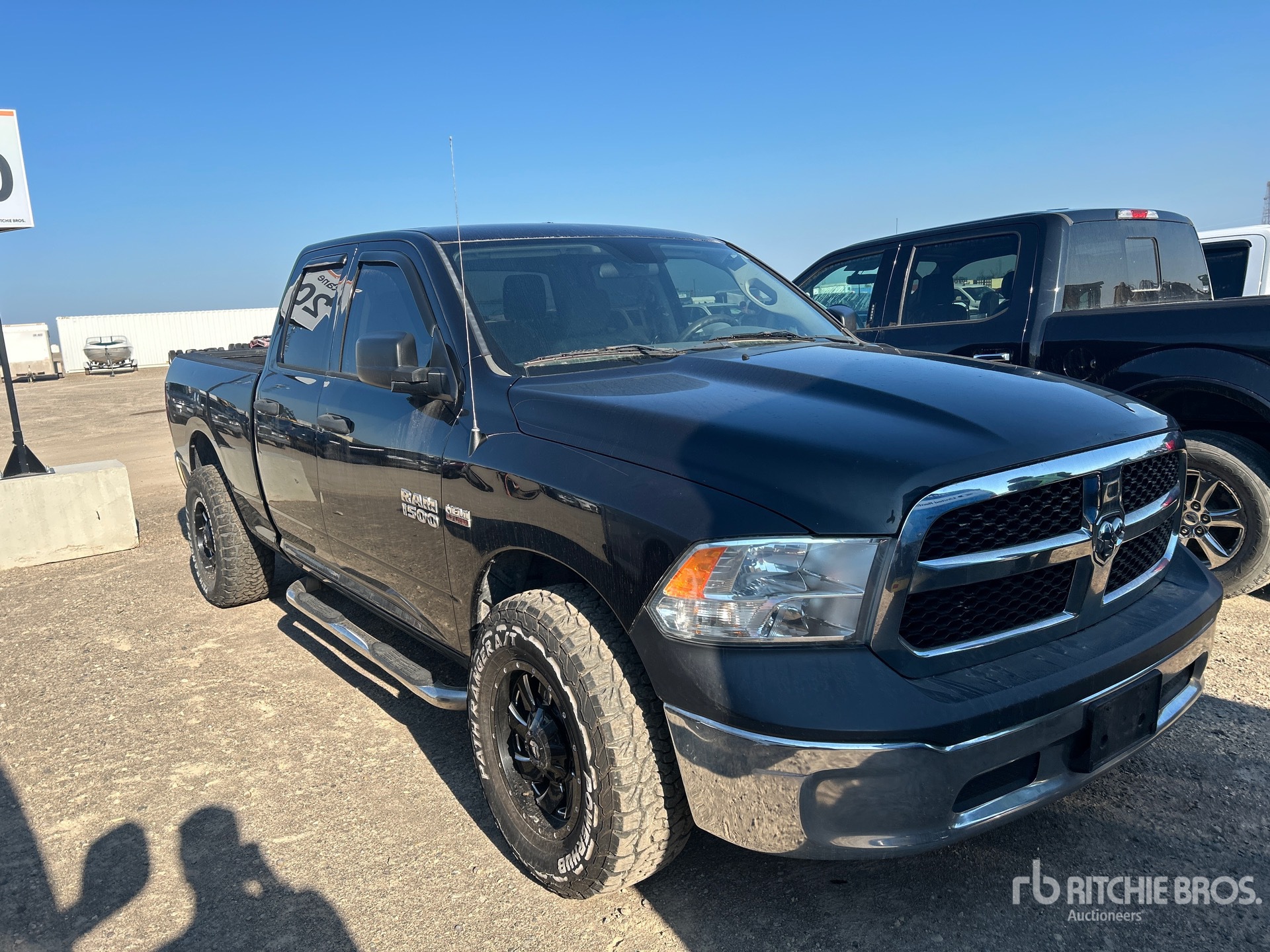 General Appearance with Picture, Right Front Corner