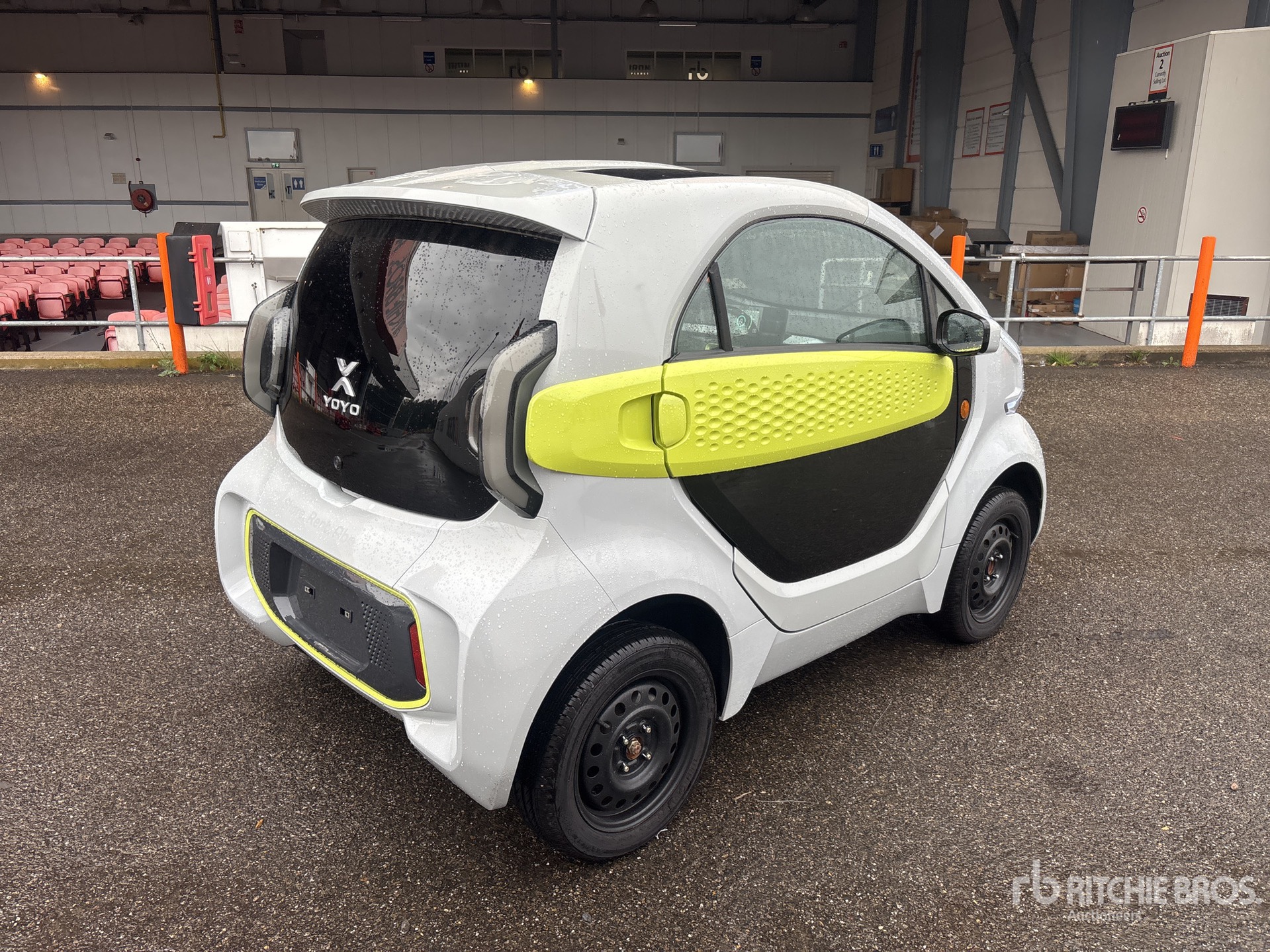 General Appearance with Picture, Right Rear Corner