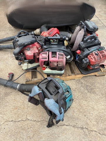 Quantity of (6) Backpack Leaf Blowers