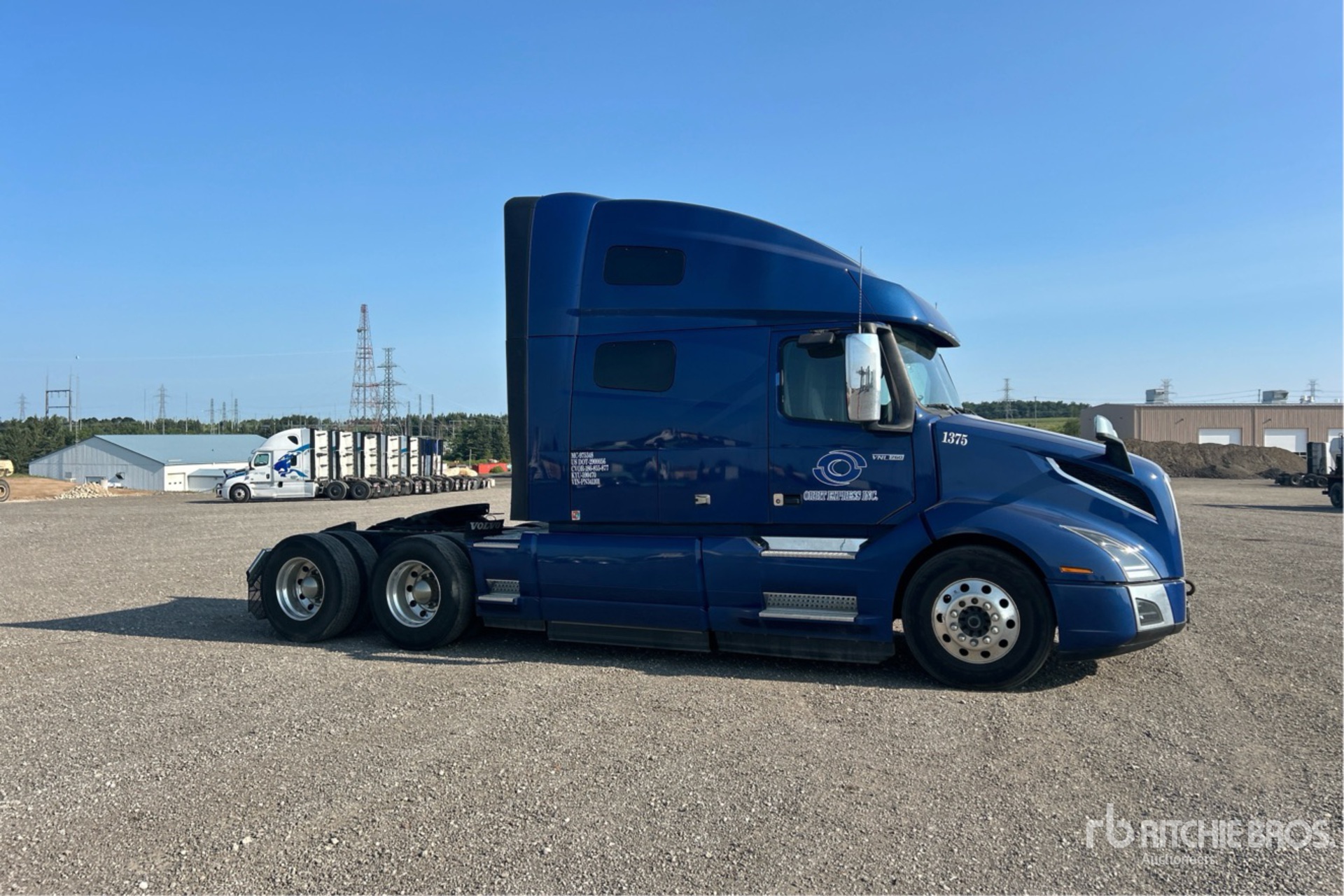 2023 Volvo VNL760