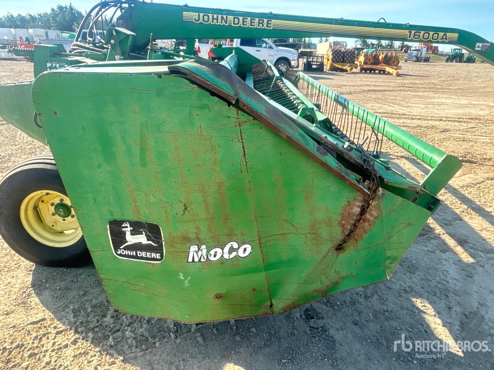 2000 John Deere MOCO 1600A