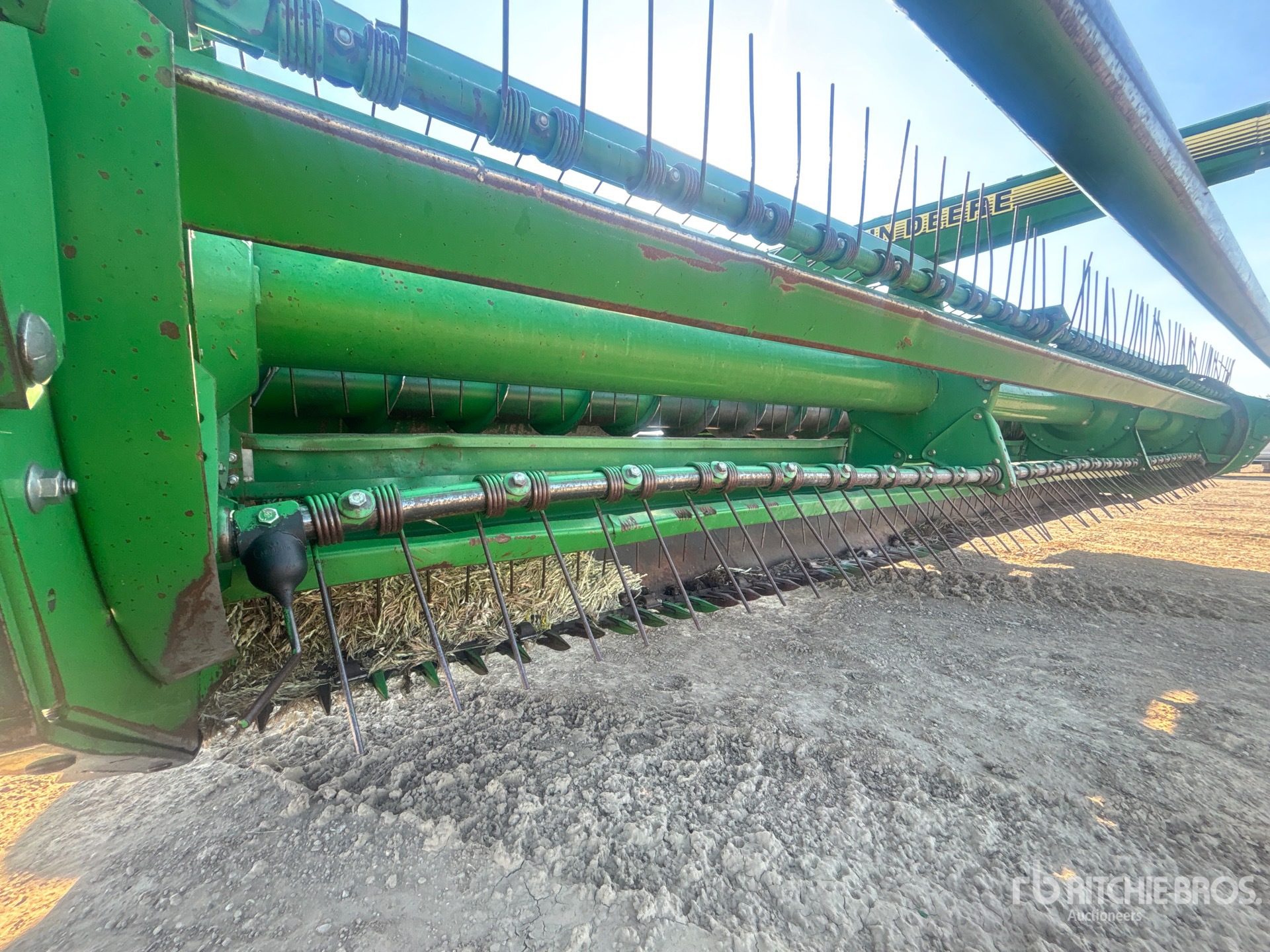 2000 John Deere MOCO 1600A