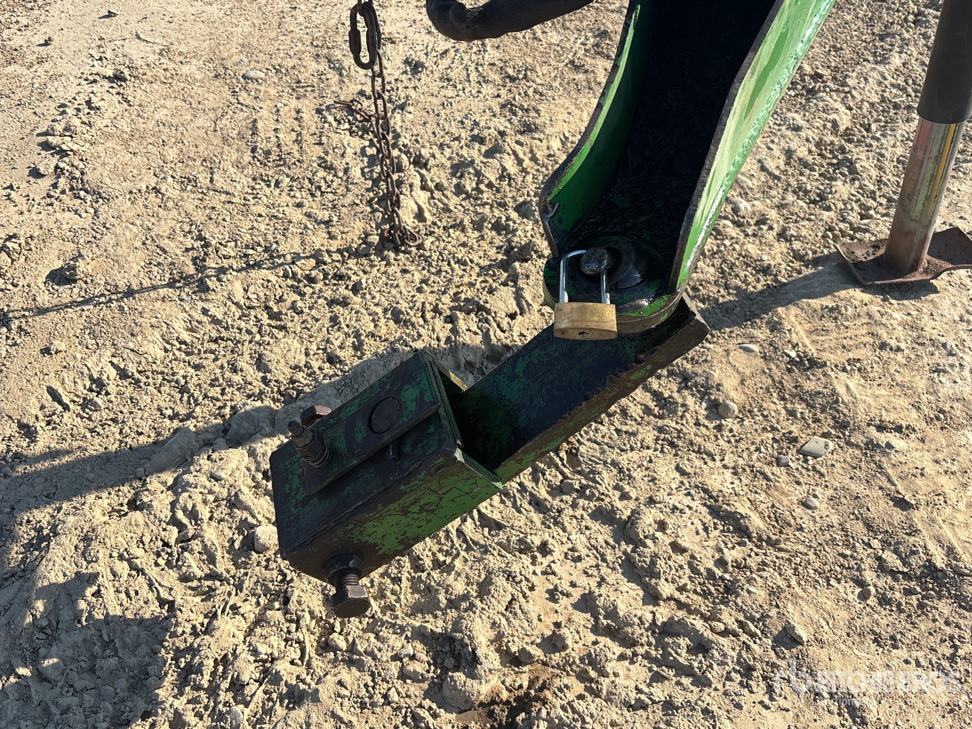 2000 John Deere MOCO 1600A