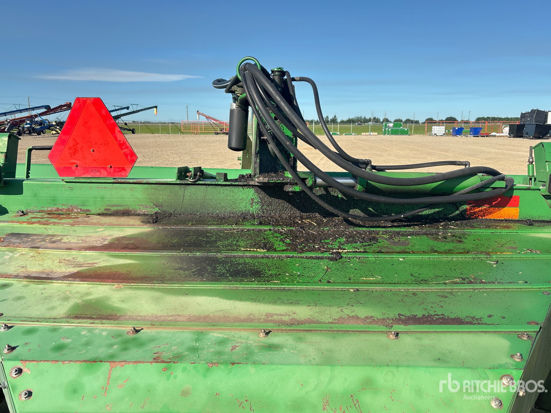 2000 John Deere MOCO 1600A