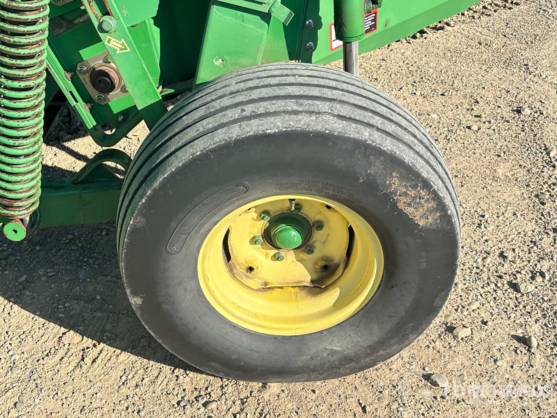 2000 John Deere MOCO 1600A