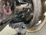 4 Underbody - Truck with
